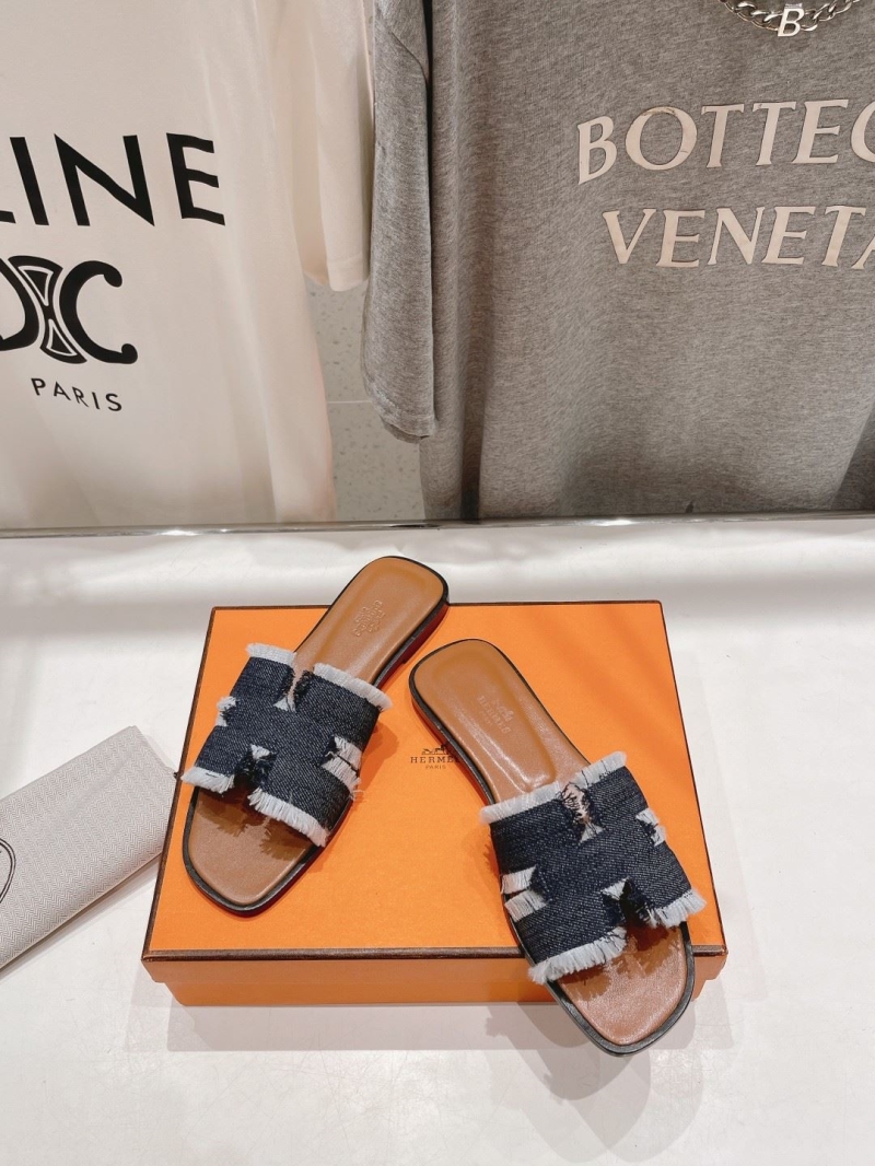 Hermes Slippers